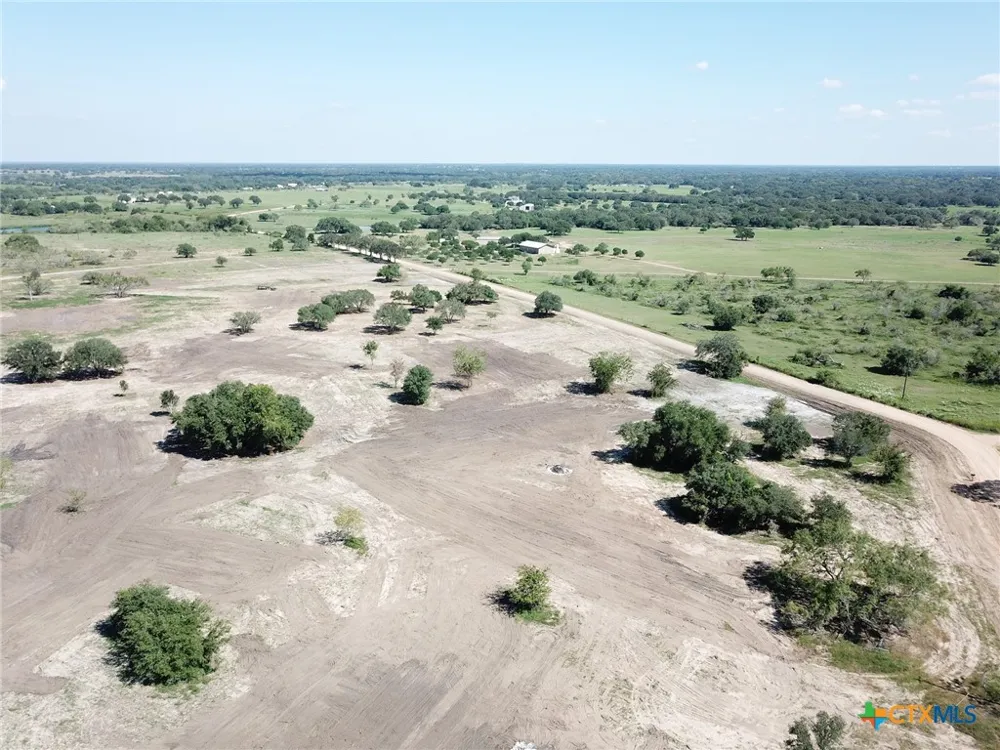 234 CR 430 #Tract 6 Hallettsville, TX 77964
