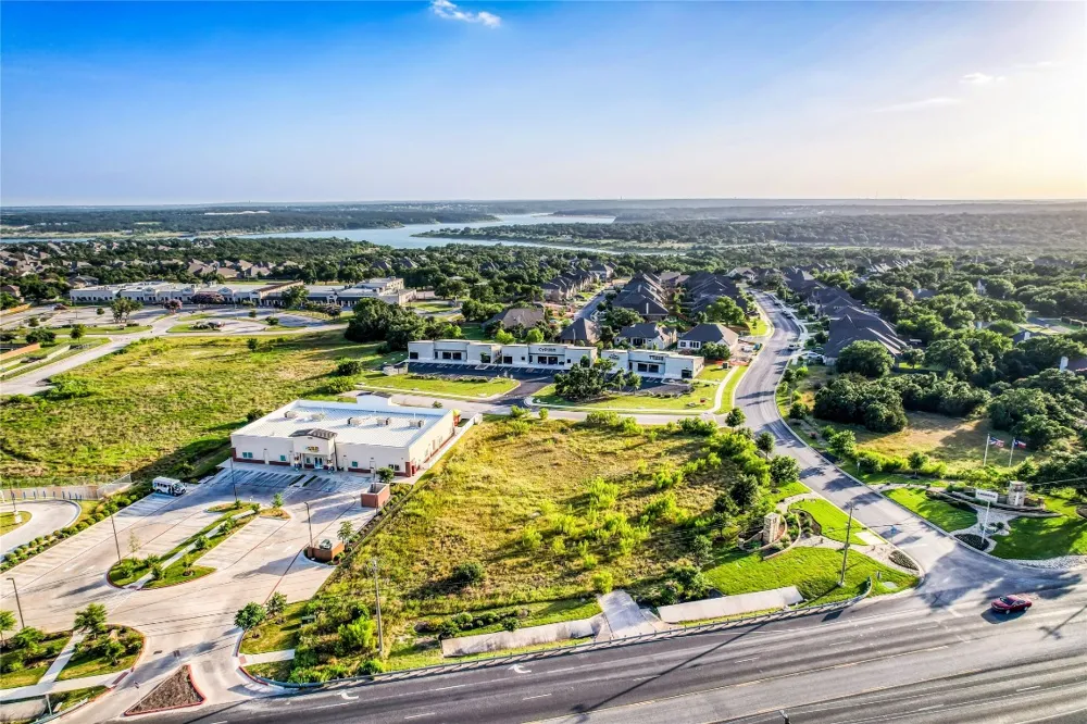 4820 Williams Drive Georgetown, TX 78633