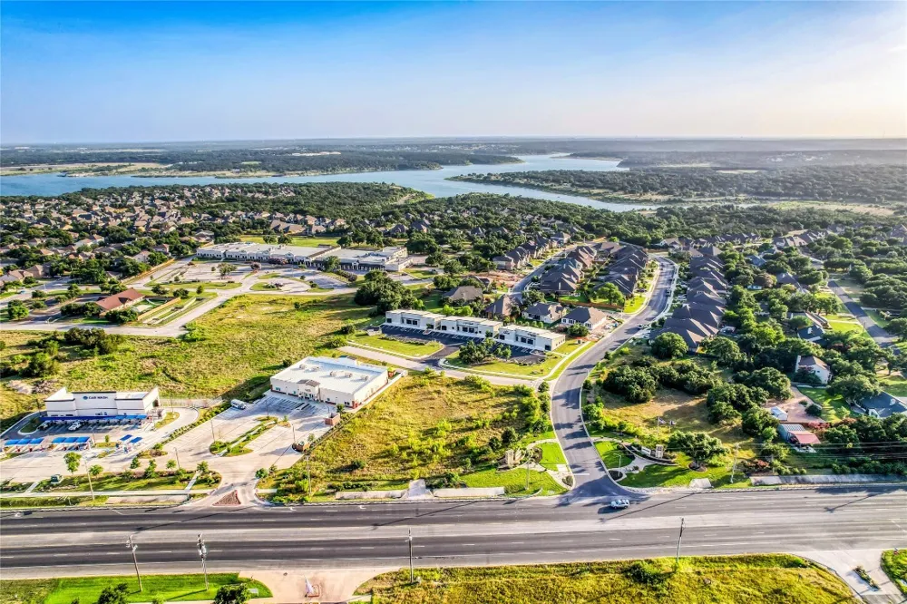 4820 Williams Drive Georgetown, TX 78633