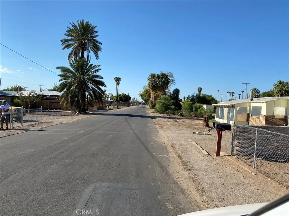 256 Acacia Blythe, CA 92225