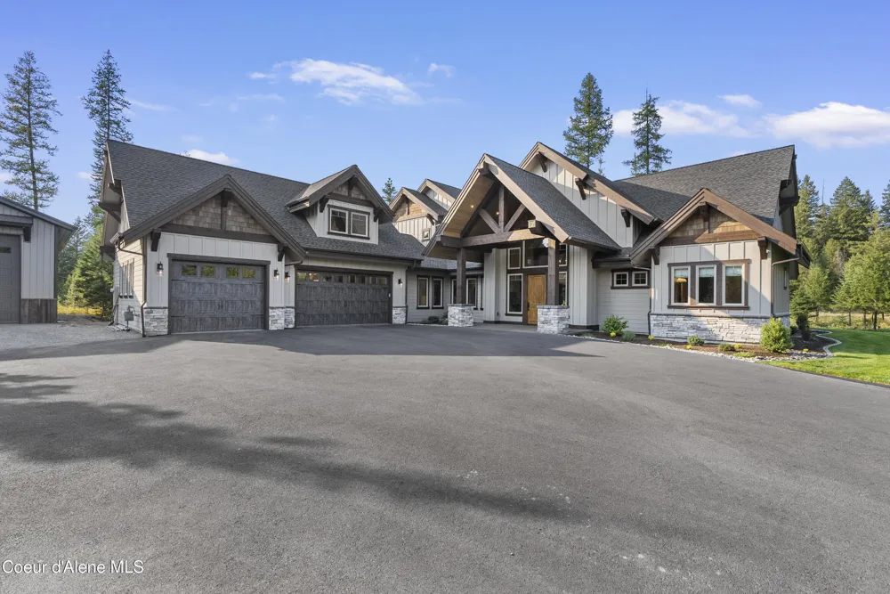 1159 E AMULET CIRCLE Rathdrum, ID 83858