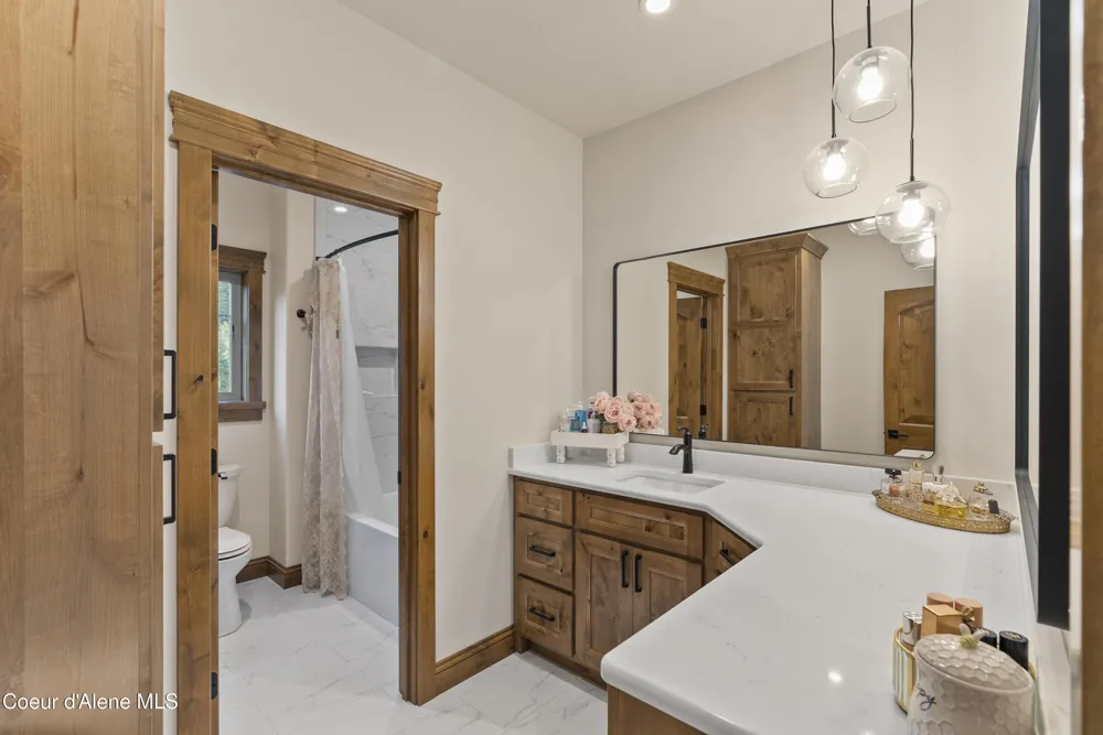 1159 E AMULET CIRCLE Rathdrum, ID 83858