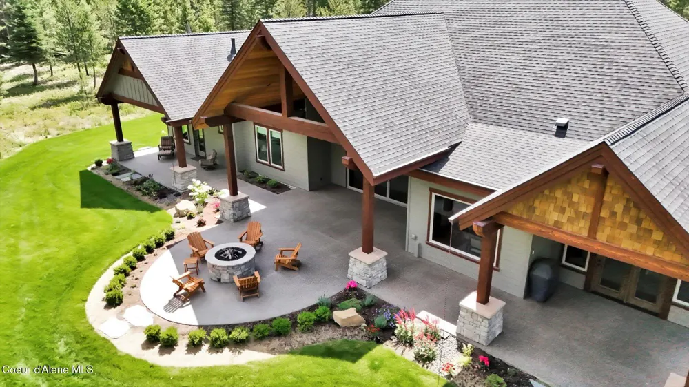 1237 E Amulet Circle Rathdrum, ID 83858