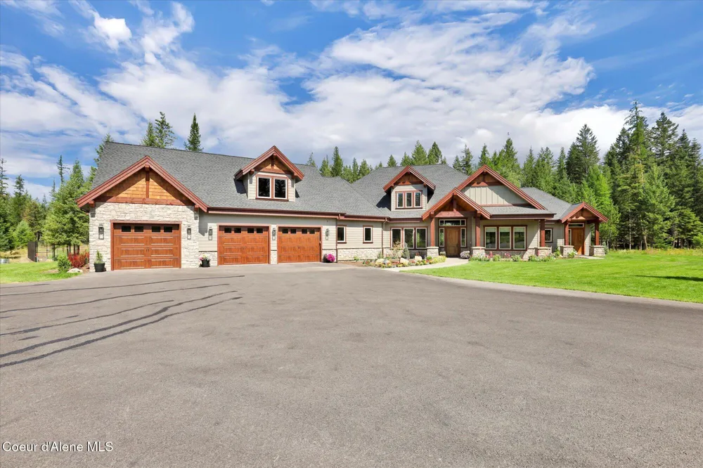 1237 E Amulet Circle Rathdrum, ID 83858