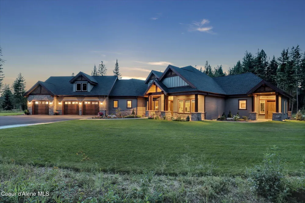1237 E Amulet Circle Rathdrum, ID 83858