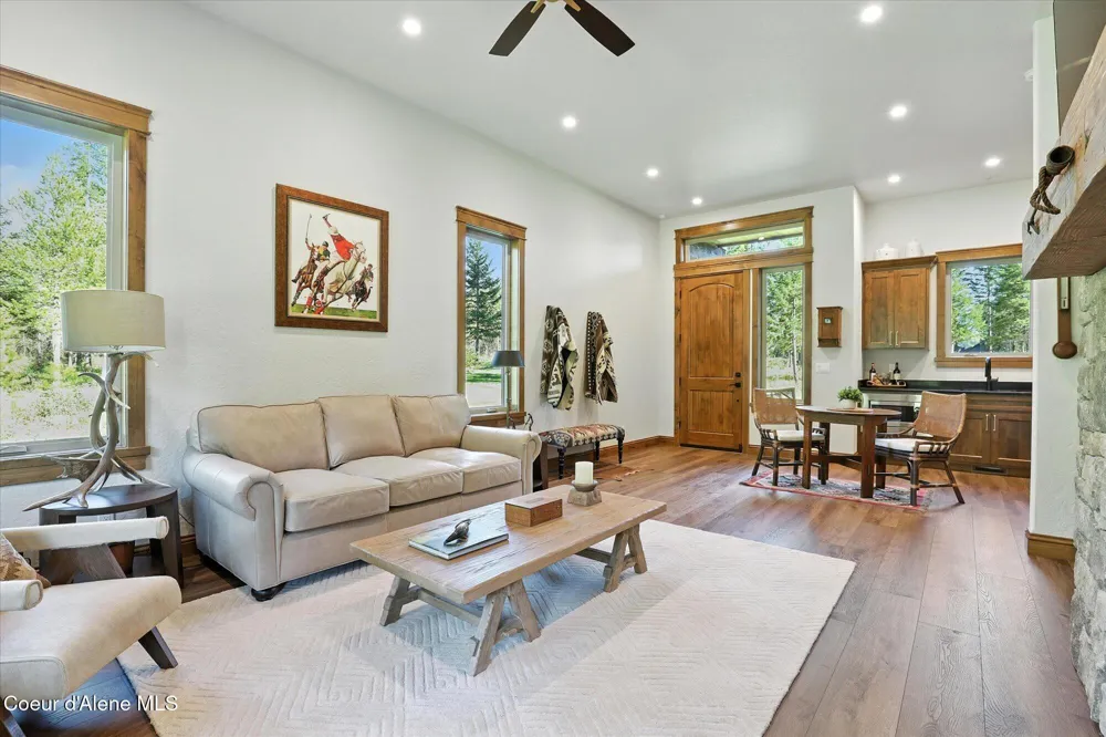 1237 E Amulet Circle Rathdrum, ID 83858