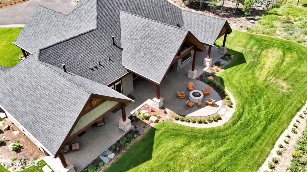 1237 E Amulet Circle Rathdrum, ID 83858