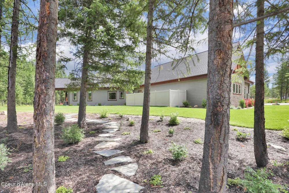 1237 E Amulet Circle Rathdrum, ID 83858