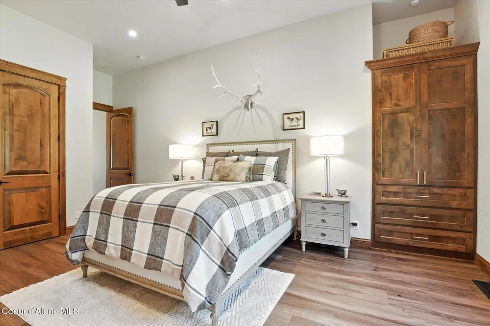 1237 E Amulet Circle Rathdrum, ID 83858