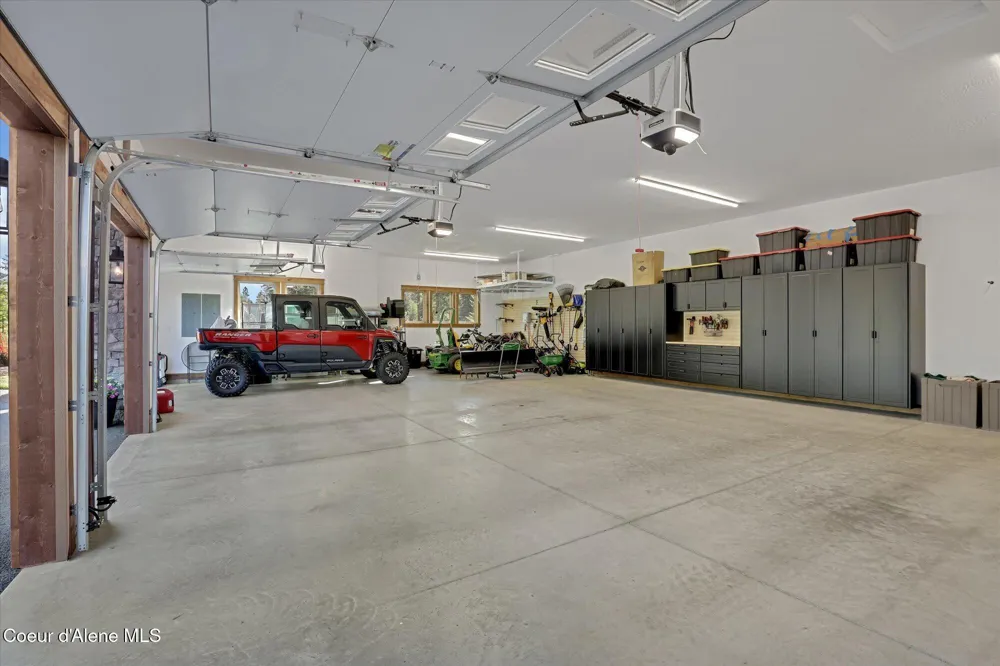 1237 E Amulet Circle Rathdrum, ID 83858