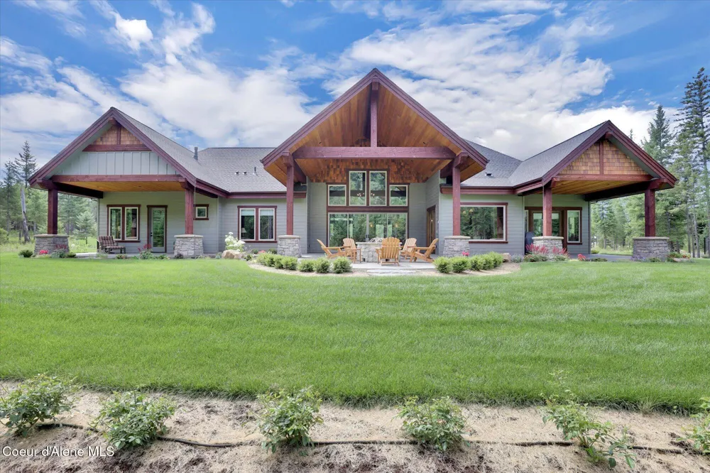 1237 E Amulet Circle Rathdrum, ID 83858