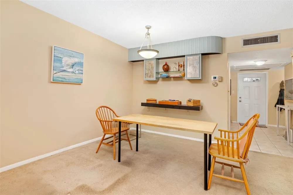 7461 W COUNTRY CLUB DRIVE #404 Sarasota, FL 34243