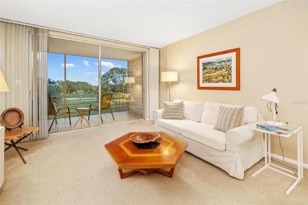 7461 W COUNTRY CLUB DRIVE #404 Sarasota, FL 34243