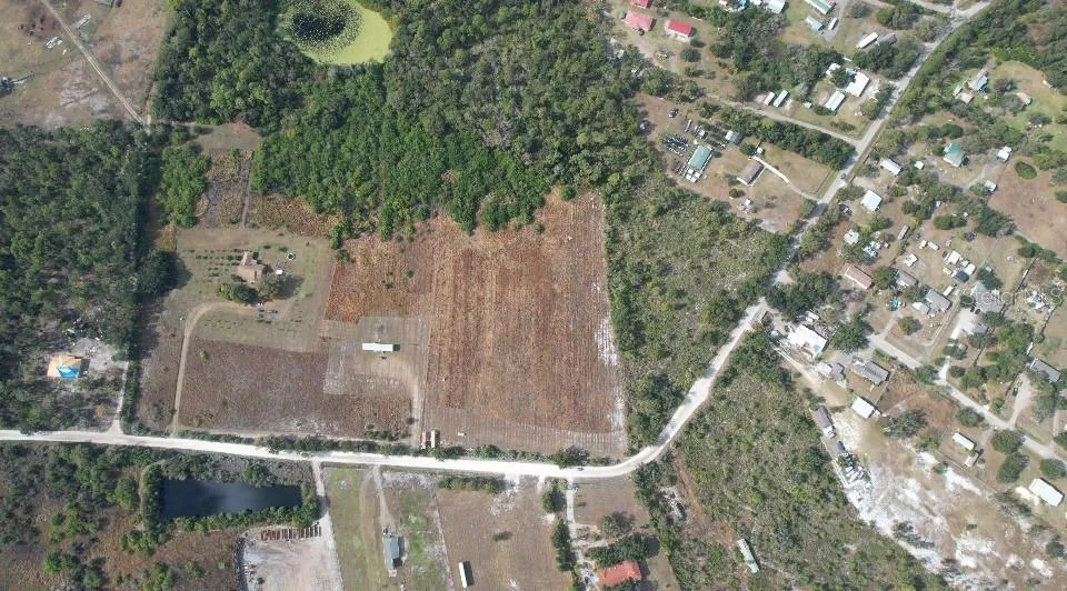 14421 SEMINOLE TRAIL Wimauma, FL 33598