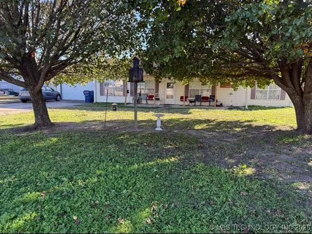 203 S Secondine Place Chelsea, OK 74016