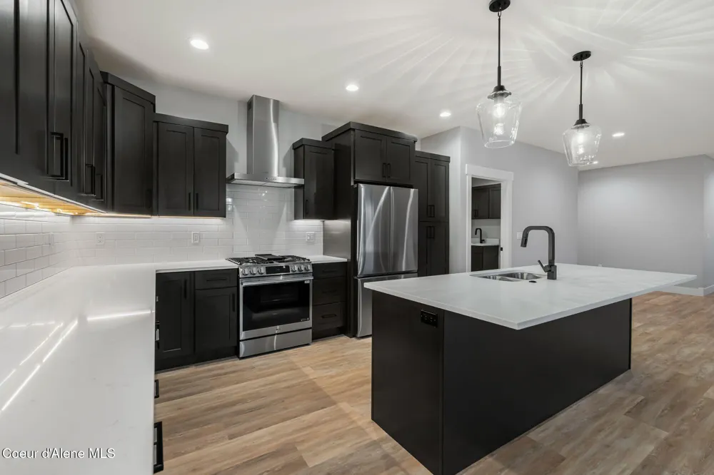 2099 S Aspen Way Sandpoint, ID 83864