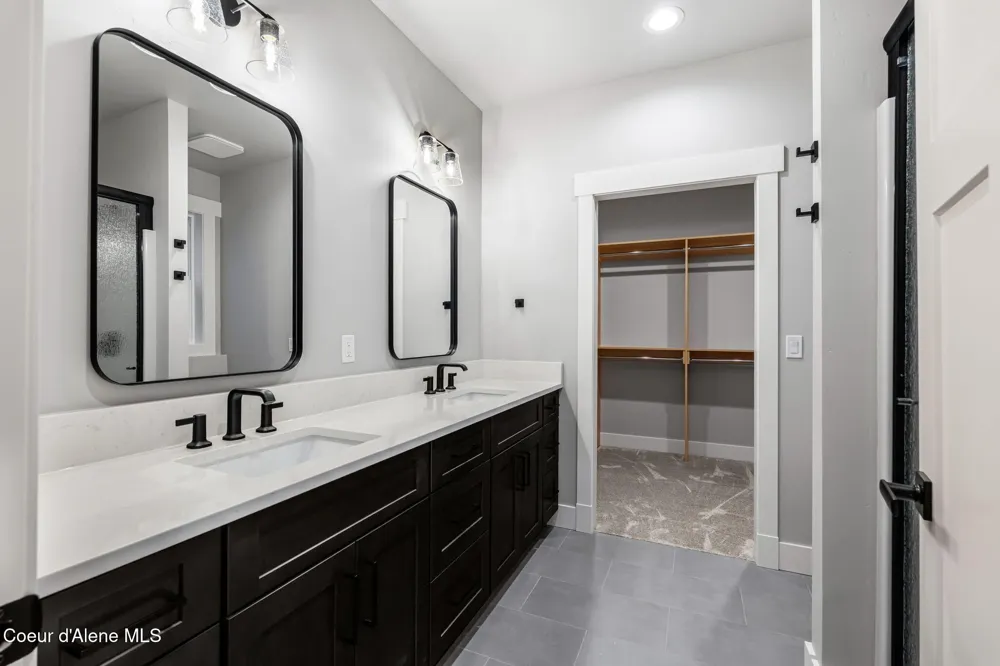2099 S Aspen Way Sandpoint, ID 83864