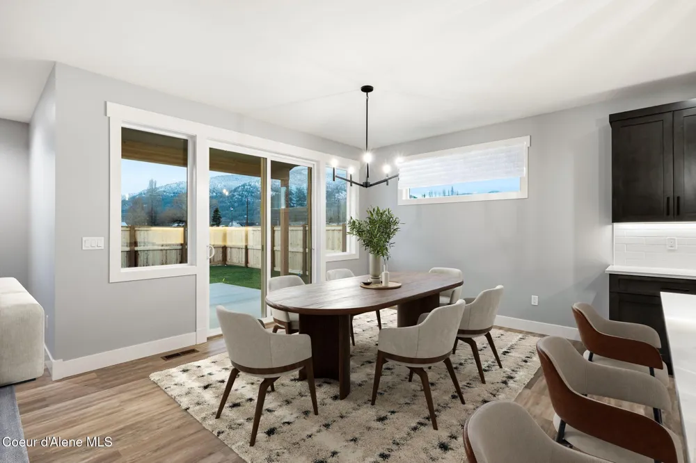 2099 S Aspen Way Sandpoint, ID 83864