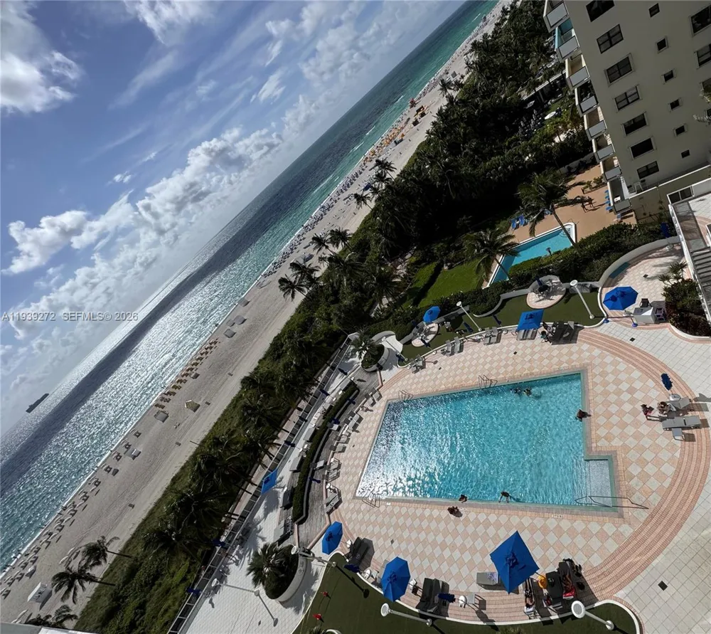 100 Lincoln Rd #1230 Miami Beach, FL 33139