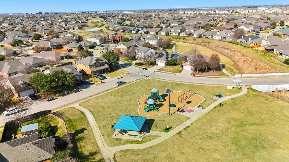 10733 Kittering Trail Fort Worth, TX 76052