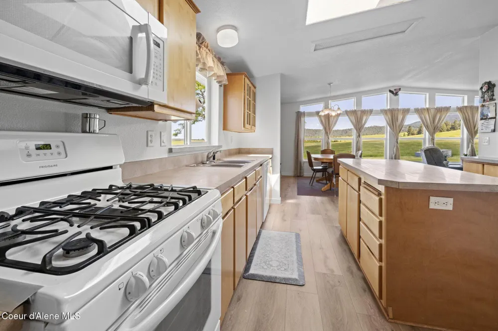 10207 Sanders Road Tensed, ID 83870