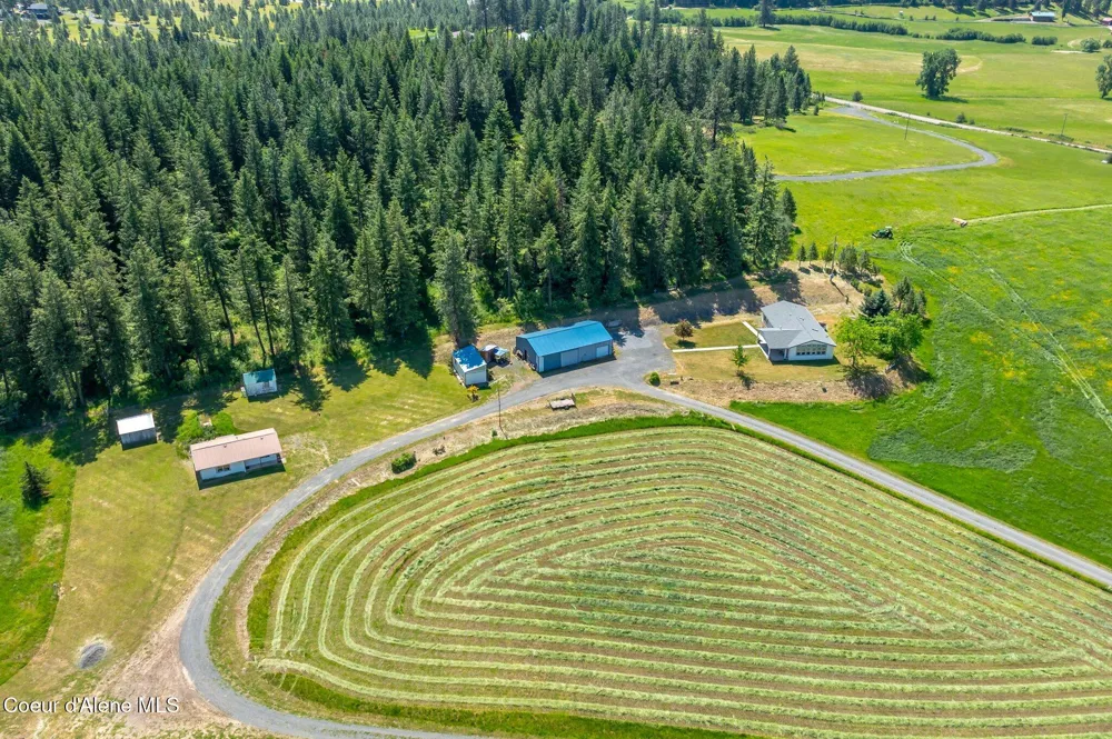 10207 Sanders Road Tensed, ID 83870
