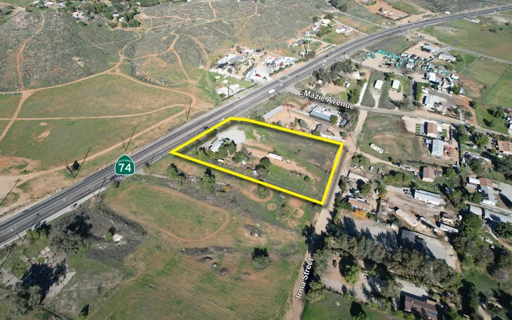 27080 State Highway 74 Perris, CA 92570