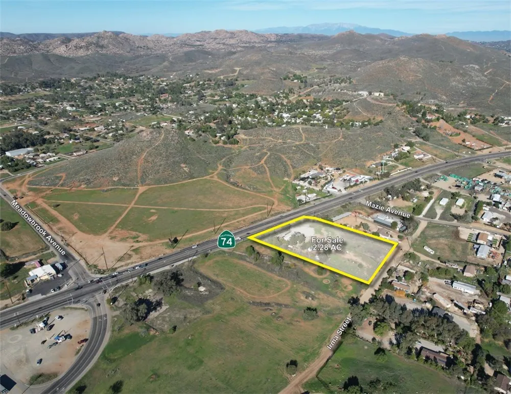 27080 State Highway 74 Perris, CA 92570
