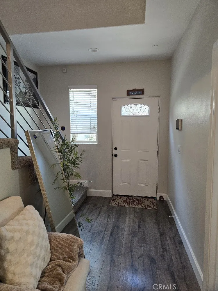 9871 Alburtis Avenue #38 Santa Fe Springs, CA 90670