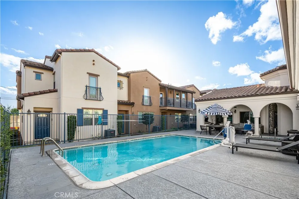 9871 Alburtis Avenue #38 Santa Fe Springs, CA 90670