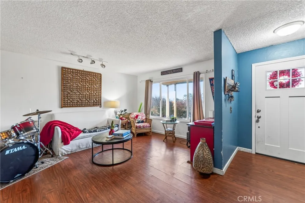 1688 Harding Seaside, CA 93955
