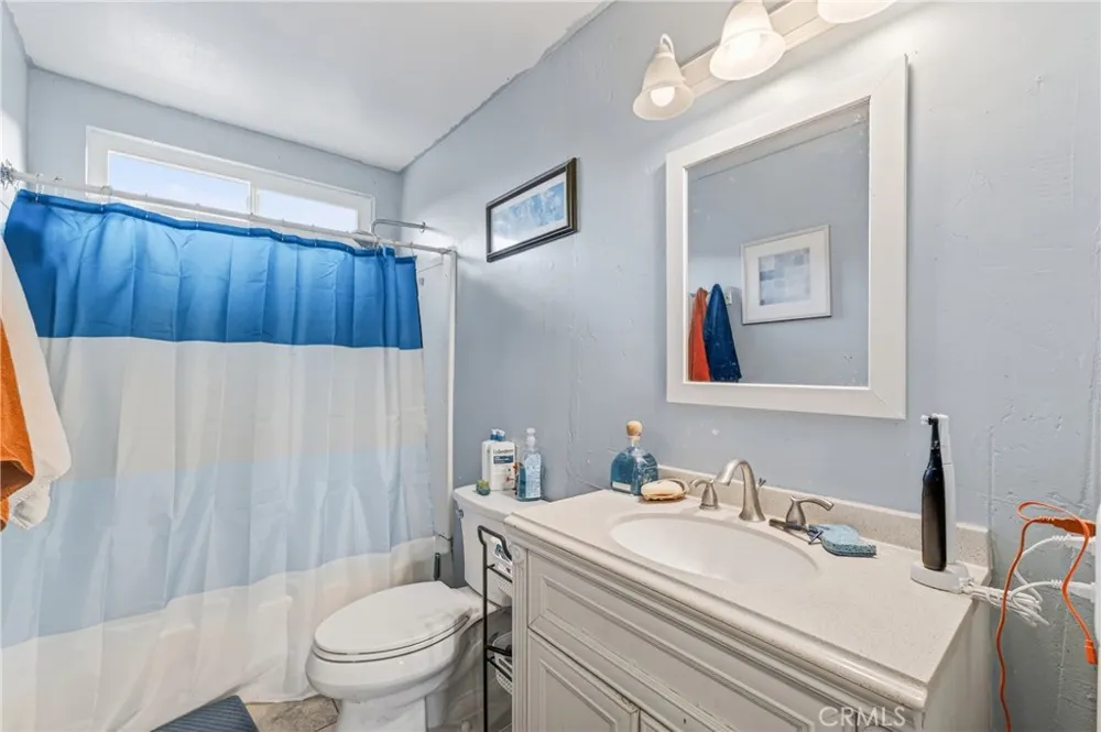 1688 Harding Seaside, CA 93955