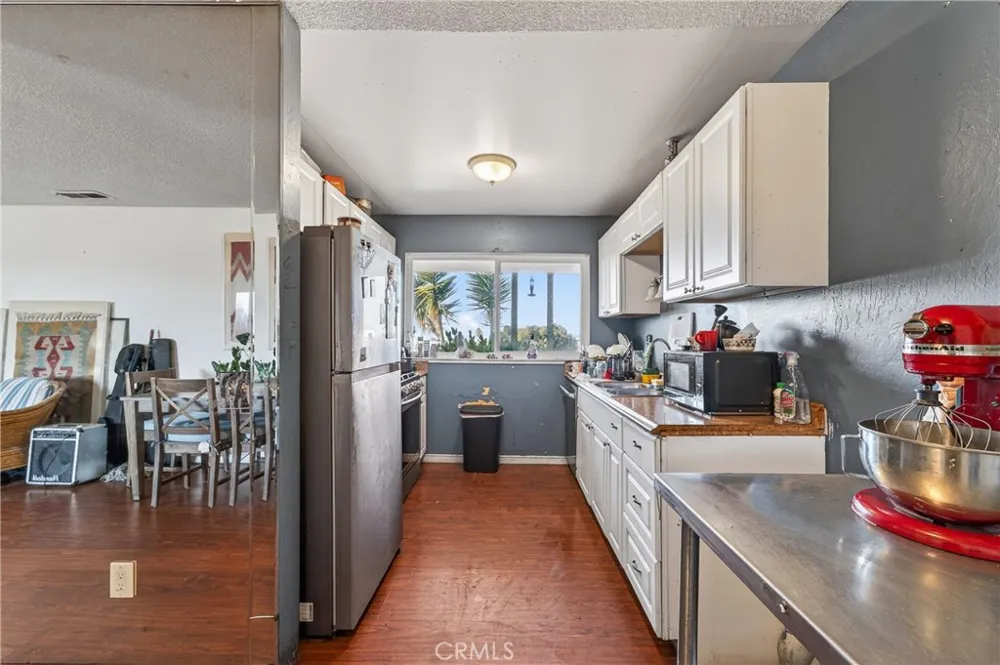 1688 Harding Seaside, CA 93955