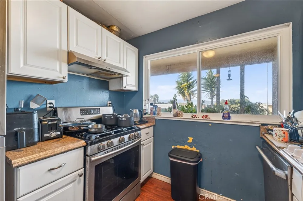 1688 Harding Seaside, CA 93955