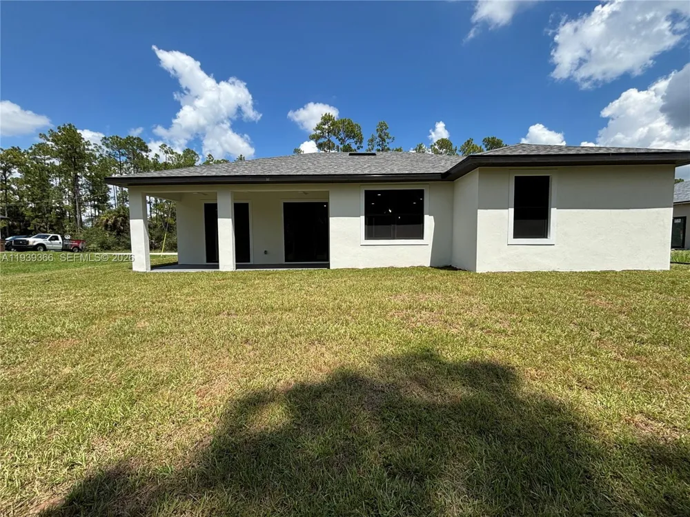 2615 W 25 Lehigh Acres, FL 33971