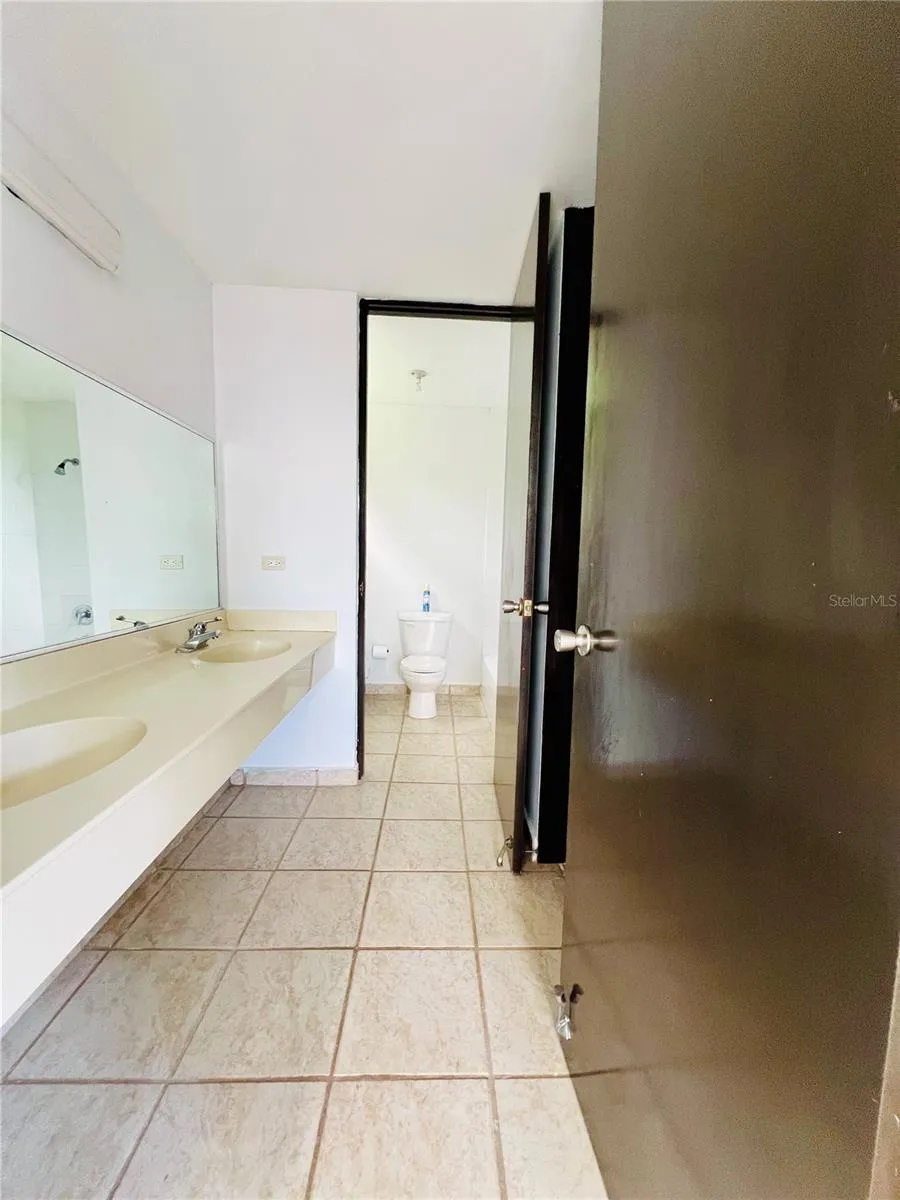 D-1 FLAMINGO STREET Dorado, PR 00646