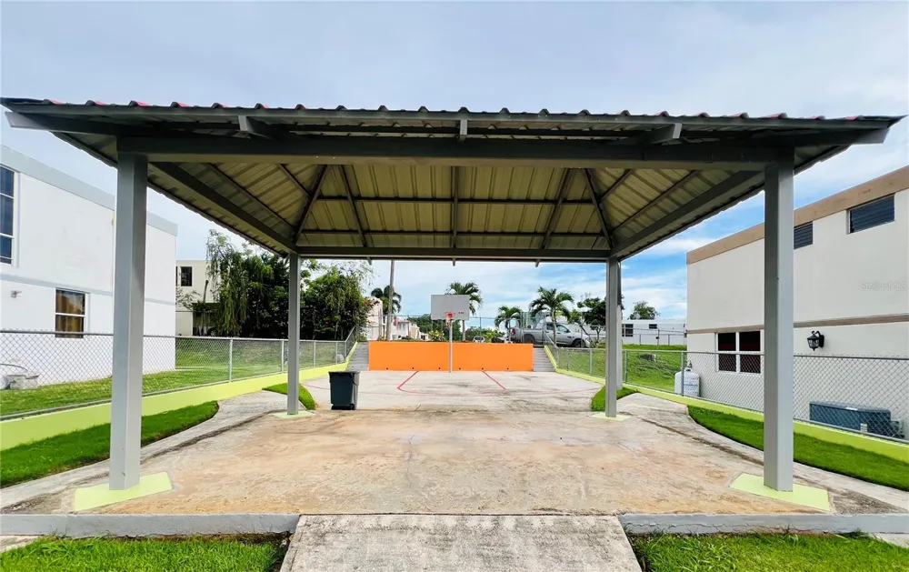 D-1 FLAMINGO STREET Dorado, PR 00646