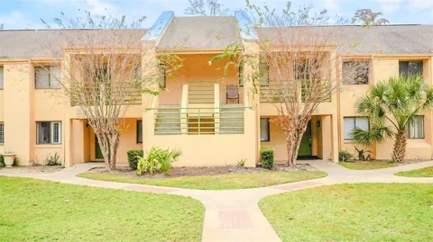 4368 S LAKE ORLANDO PARKWAY #203