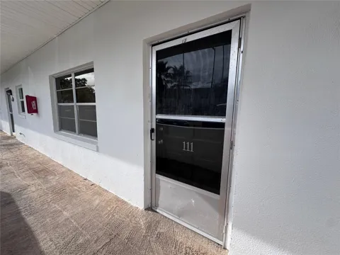 100 EL CAMINO DRIVE #111