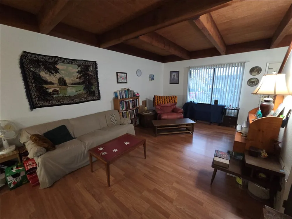 565 North Street Corning, CA 96021
