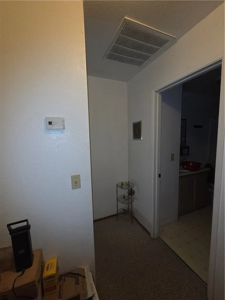 565 North Street Corning, CA 96021