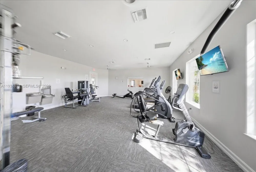 1074 Enbrook Loop Naples, FL 34114