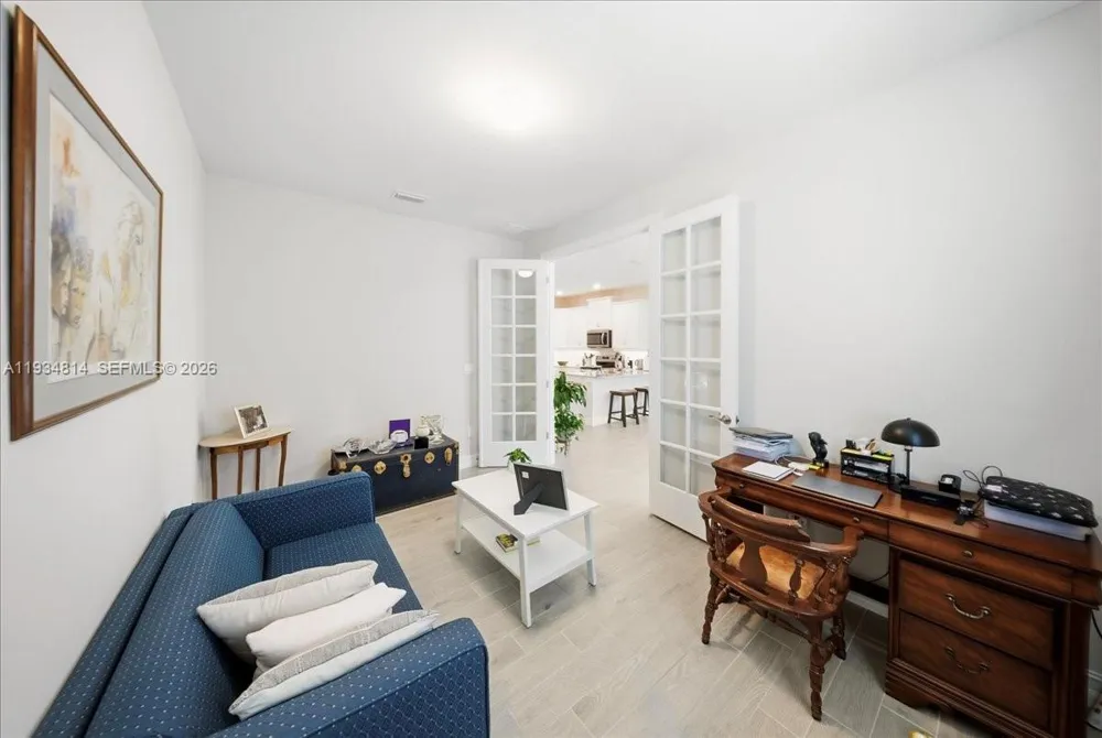 1074 Enbrook Loop Naples, FL 34114