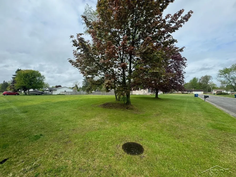 3425 Bramble Drive Saginaw Charter Township, MI 48603