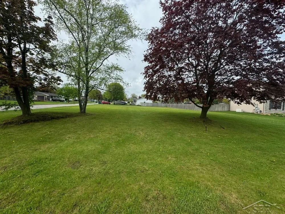 3425 Bramble Drive Saginaw Charter Township, MI 48603