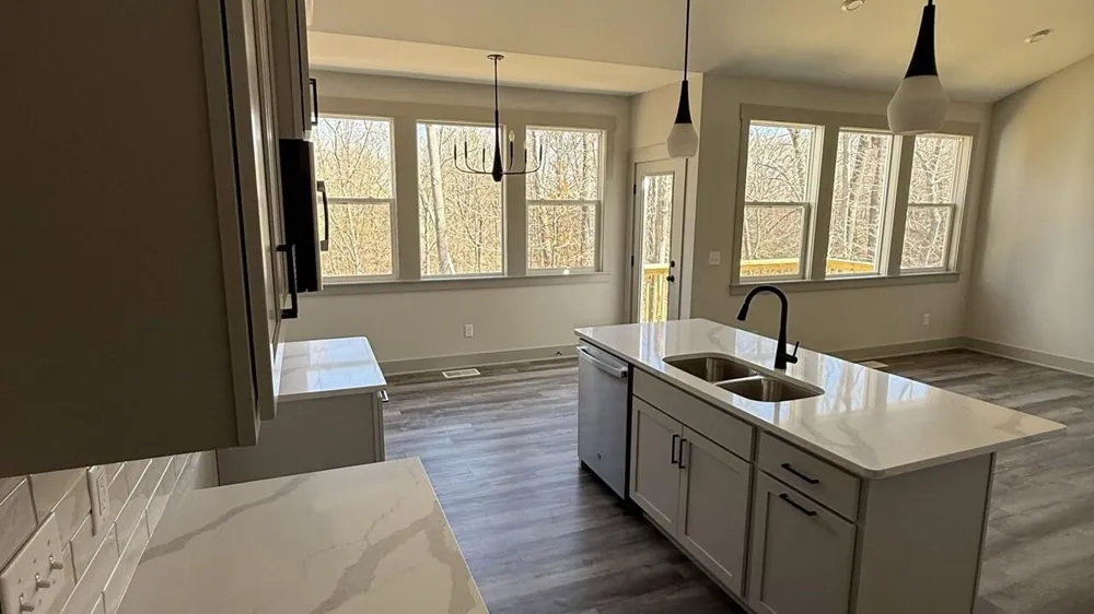 6847 Loggers Ridge Run SE Caledonia Township, MI 49316