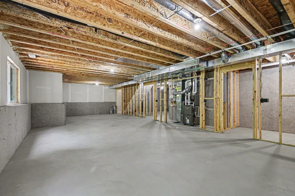 6847 Loggers Ridge Run SE Caledonia Township, MI 49316