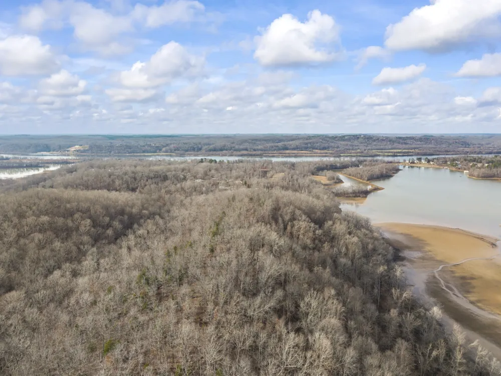 0 Toms Creek Rd Linden, TN 37096