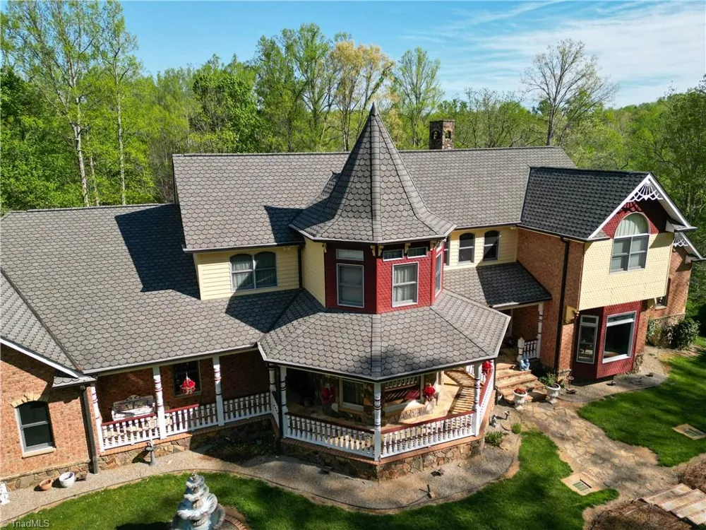 1280 River Bluff Trail Tobaccoville, NC 27050