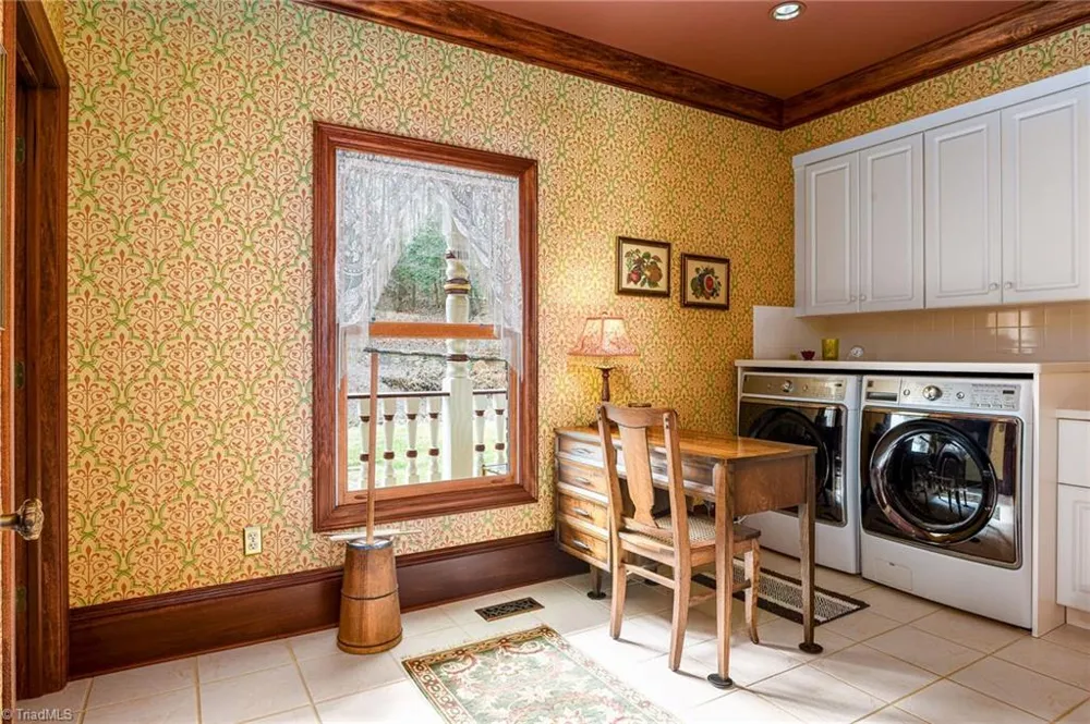 1280 River Bluff Trail Tobaccoville, NC 27050